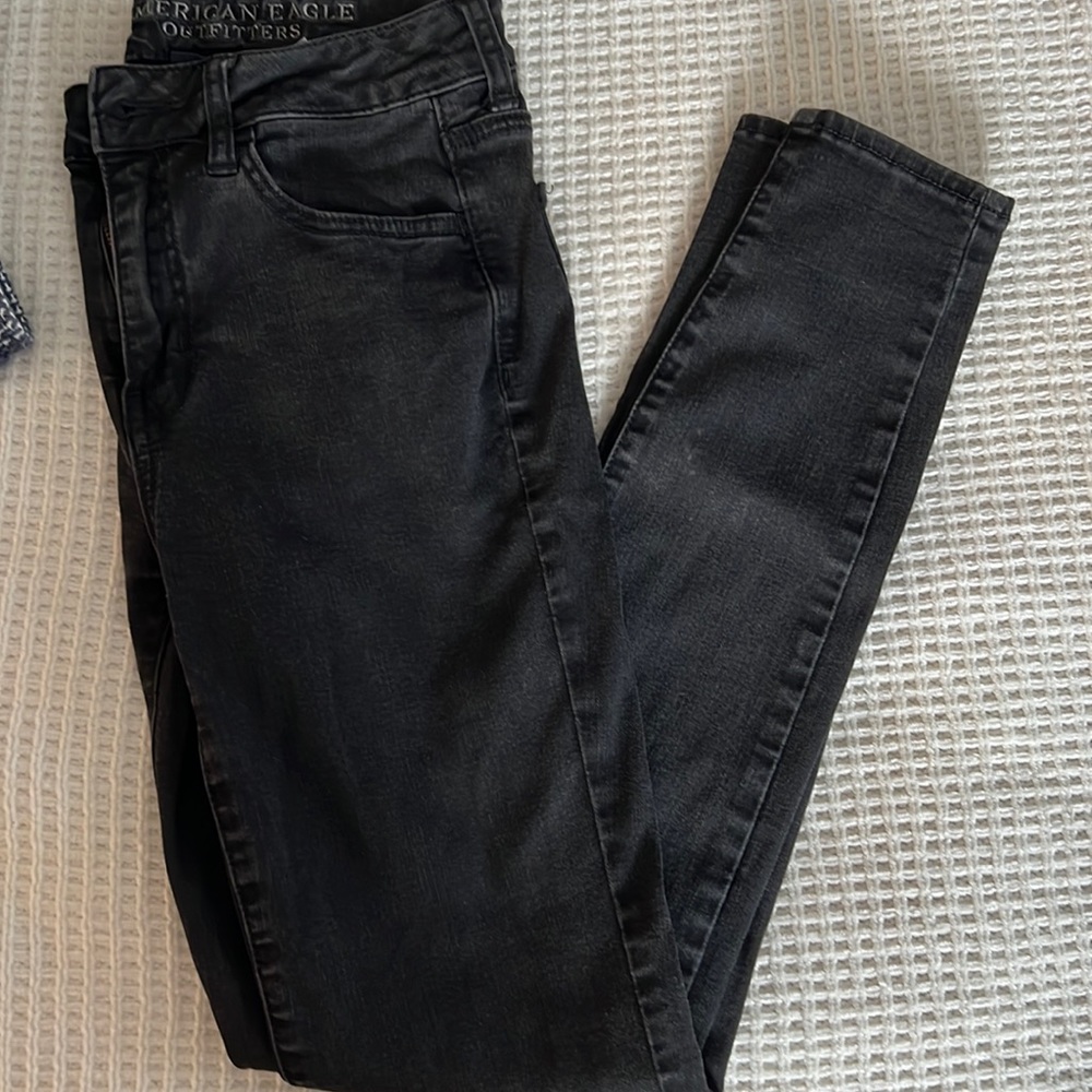 American Eagle high waisted skinny Jean